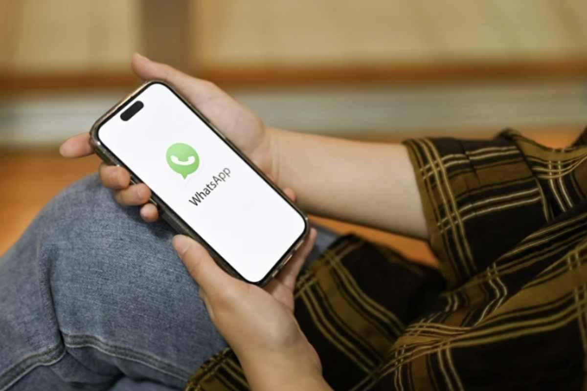 Negli ultimi tempi, WhatsApp si è posizionata come una delle app più dinamiche nel campo della messaggistica, adattandosi ai nuovi